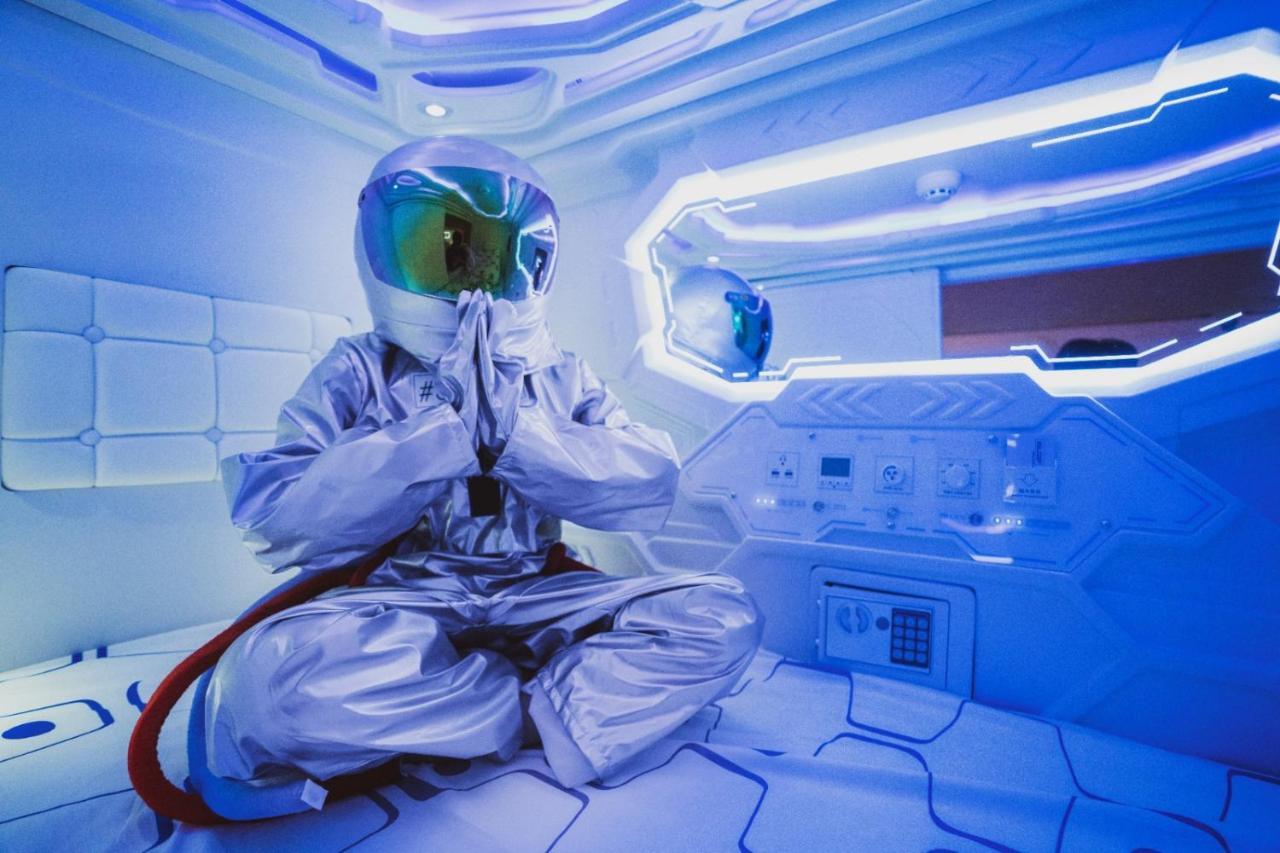 Hashtag.Capsule.Hostel Джохор Бахру Екстериор снимка